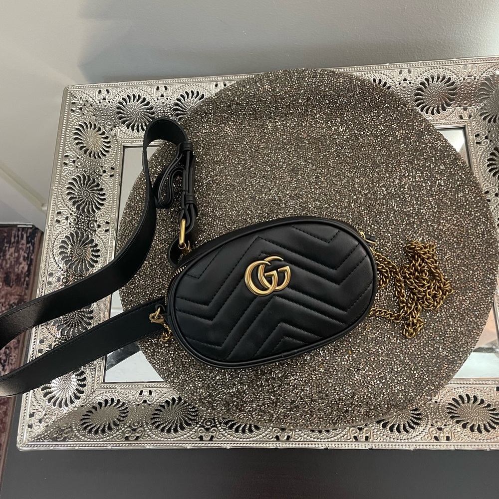 Gucci Black and Gold Crossbody Bag with Quilted Design